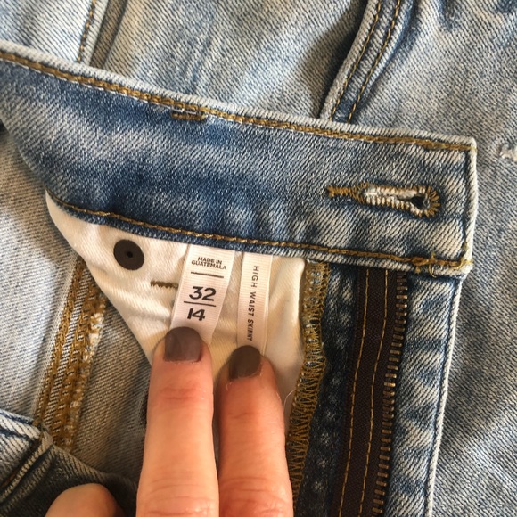 LOFT high waist Skinny Jeans - Picture 2 of 3